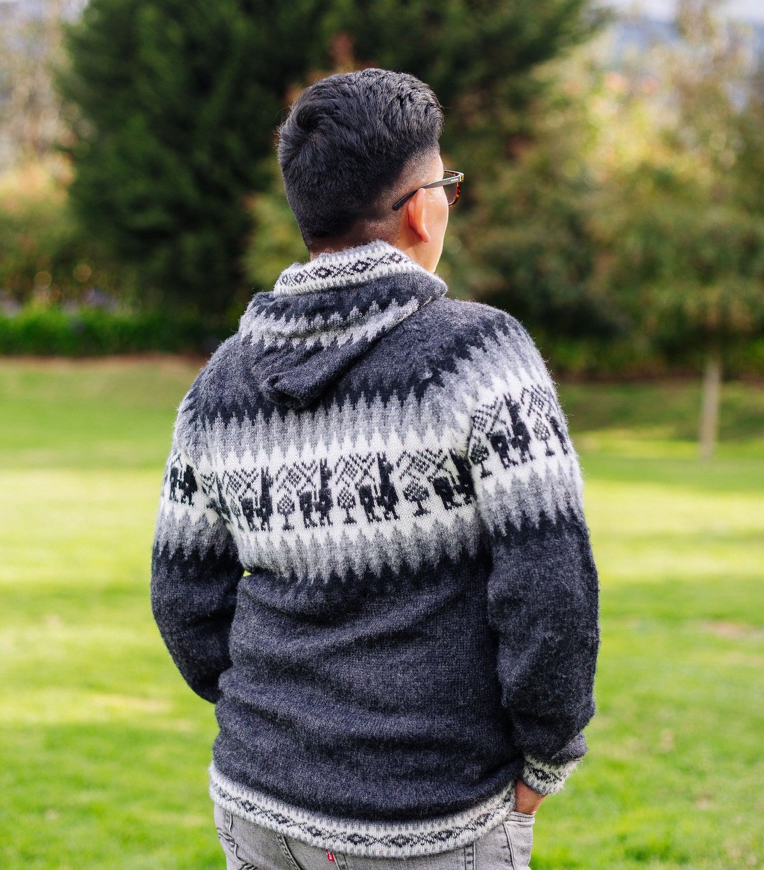 Charcoal Alpaca Sweater - Warmpaka