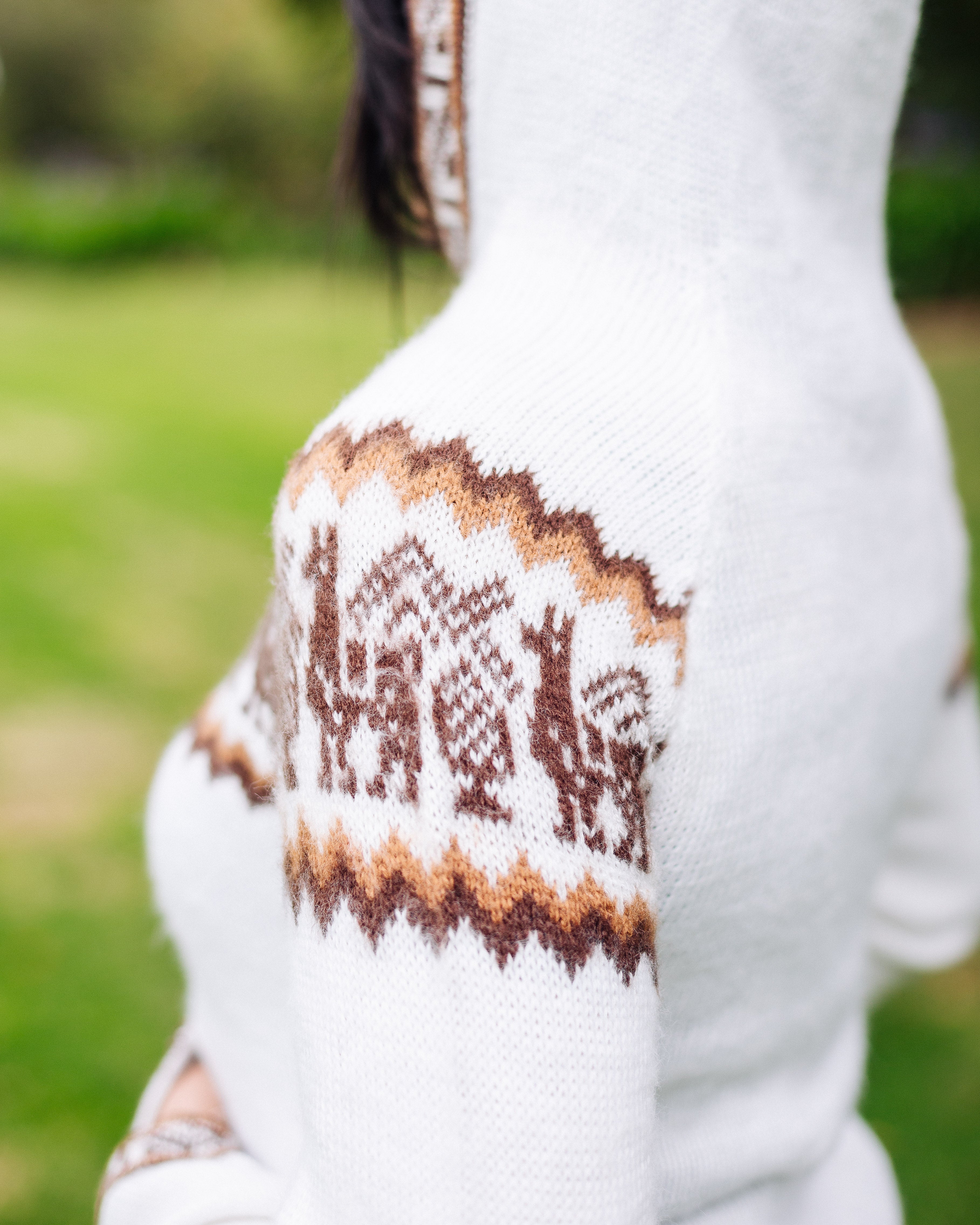 Arctic Fringed Alpaca Sweater - Warmpaka