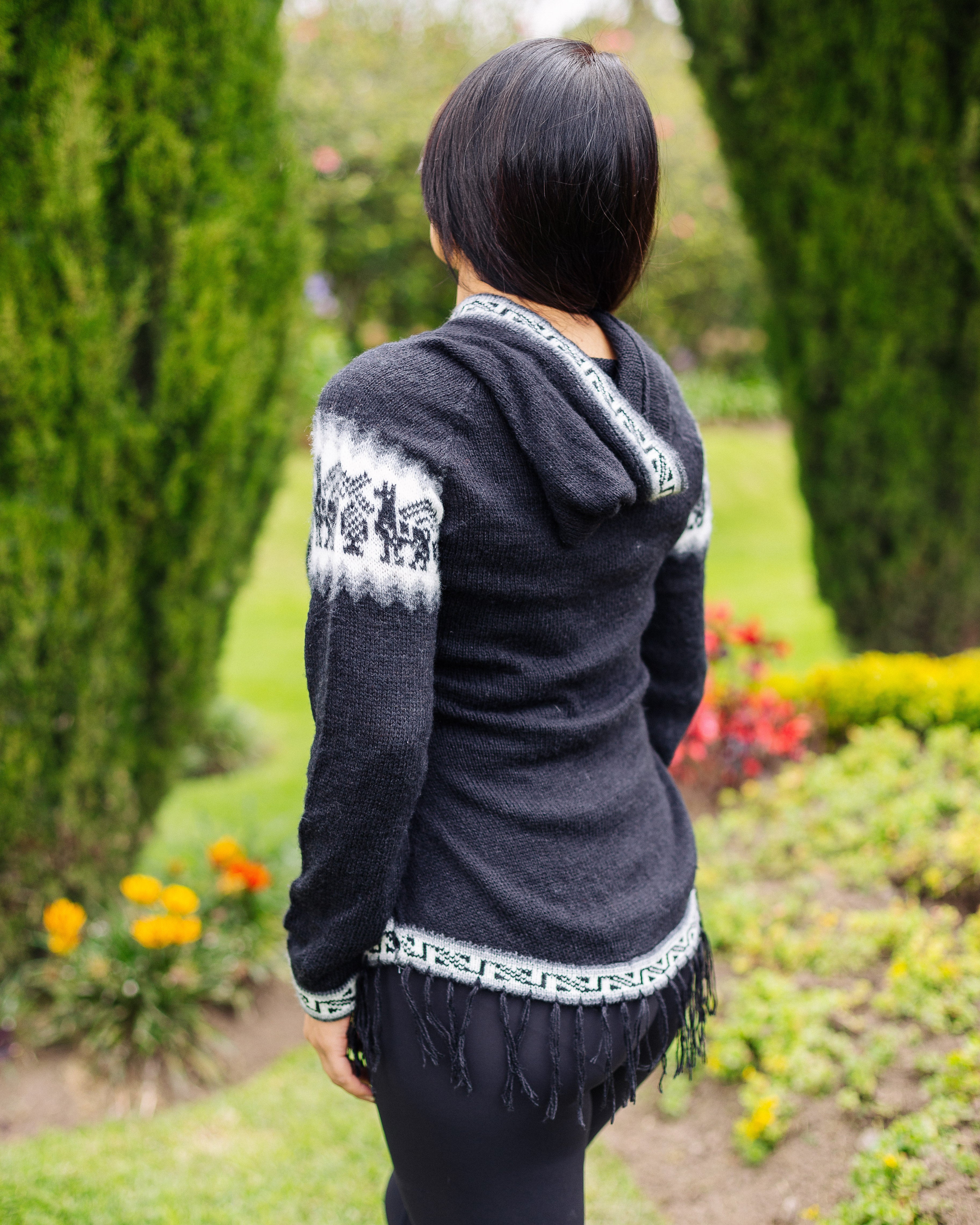 Black Hooded Alpaca Sweater - Warmpaka