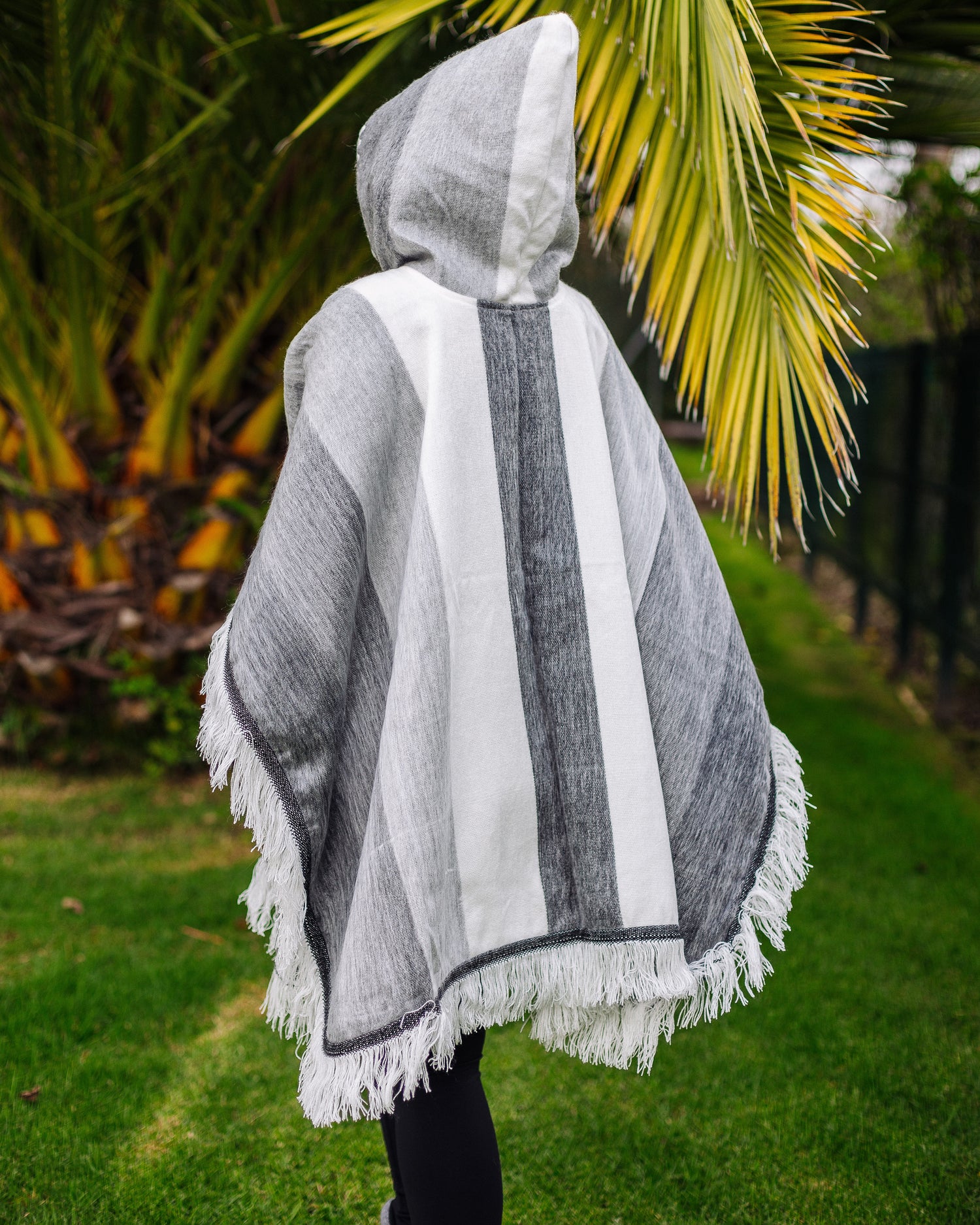 Gray Ash and White Alpaca Poncho With Hood - Warmpaka