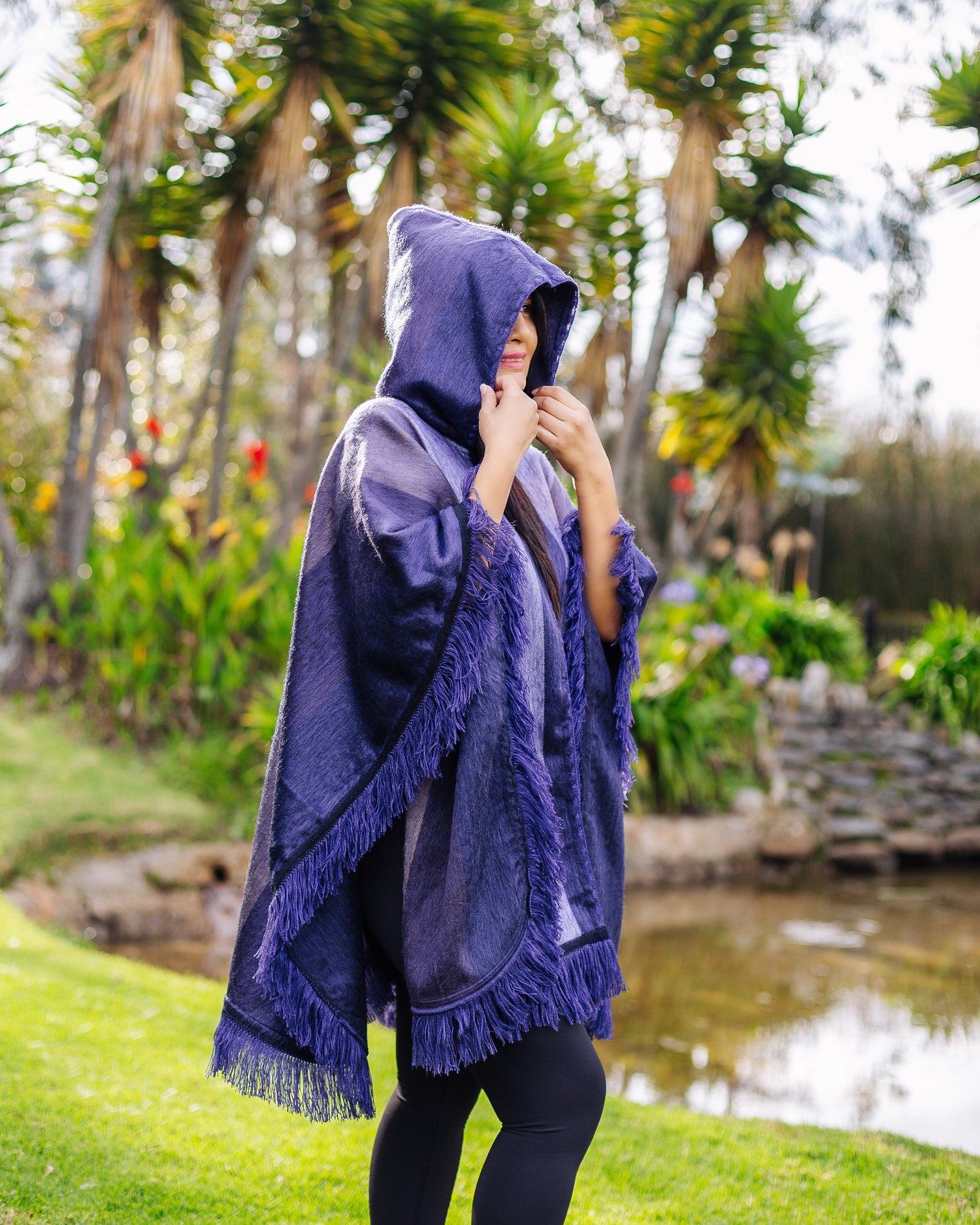 Violet Wave Shade Alpaca Poncho With Hood - Warmpaka