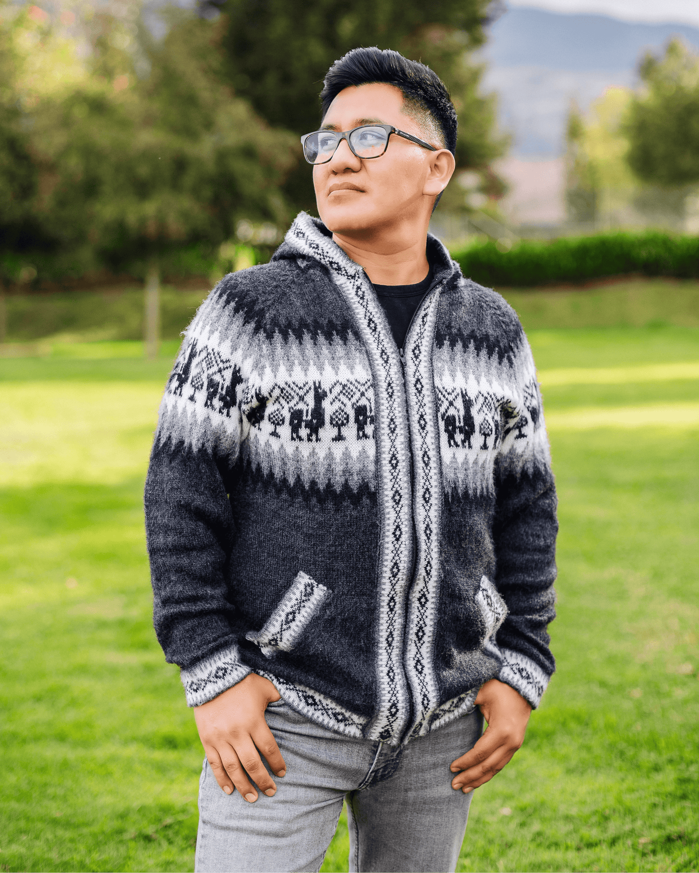 Charcoal Alpaca Sweater - Warmpaka
